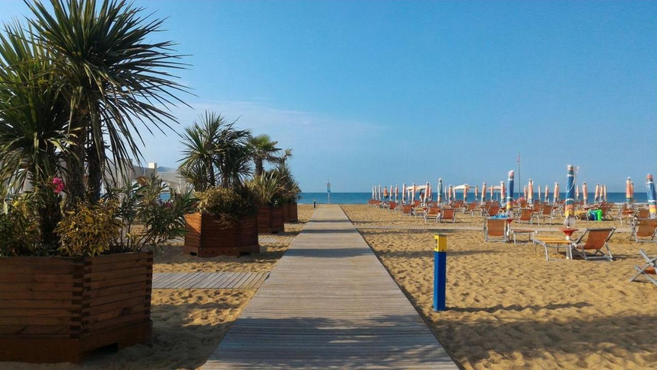Appartamenti Alisei E Cristina Bibione Exteriér fotografie